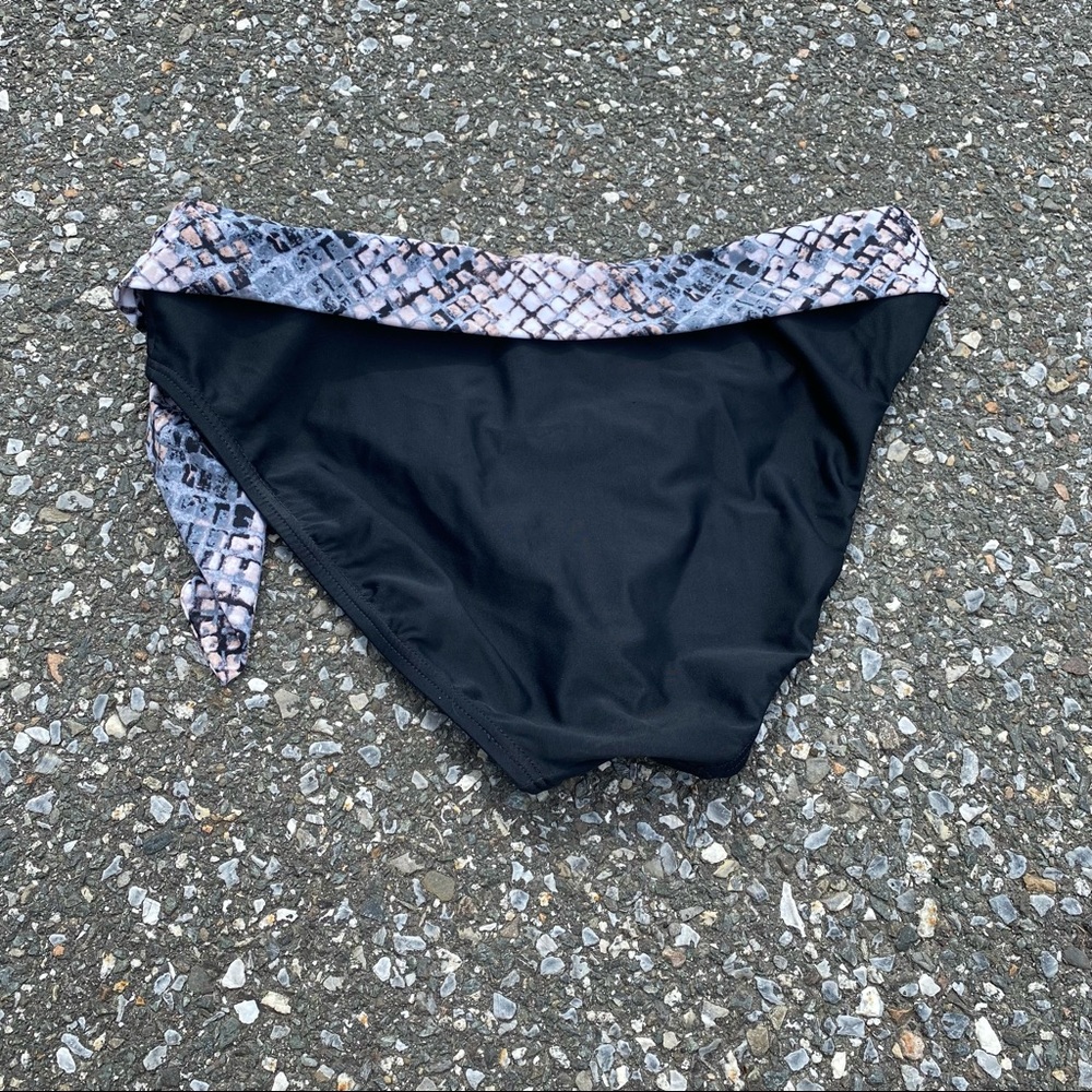 Beach Diva Snakeskin Python Snake Print Bikini Br… - image 7